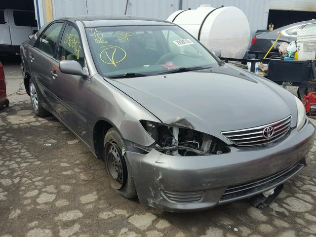 4T1BE32KX5U541885 - 2005 TOYOTA CAMRY LE GRAY photo 1