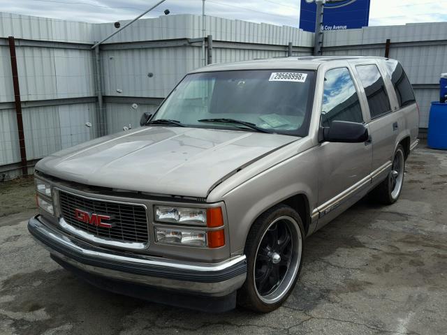 1GKEC13R4XJ706295 - 1999 GMC YUKON BEIGE photo 2