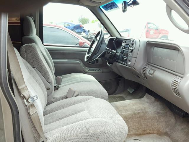 1GKEC13R4XJ706295 - 1999 GMC YUKON Beżowy zdjęcie 5