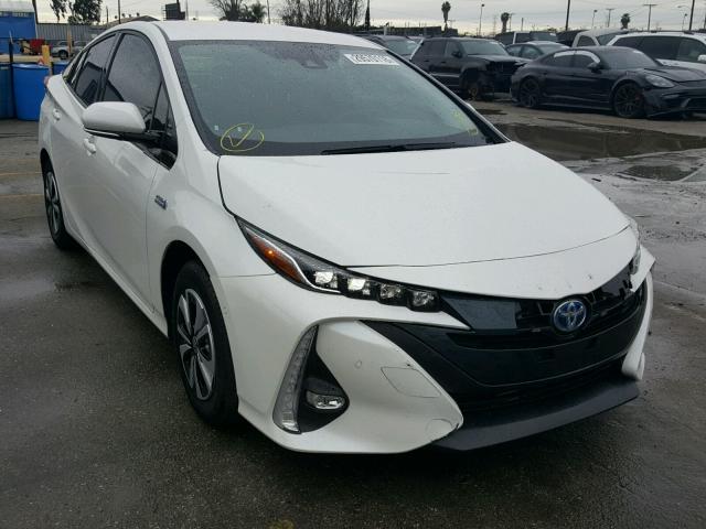 JTDKARFP7H3021811 - 2017 TOYOTA PRIUS PRIM თეთრი ფოტო 1