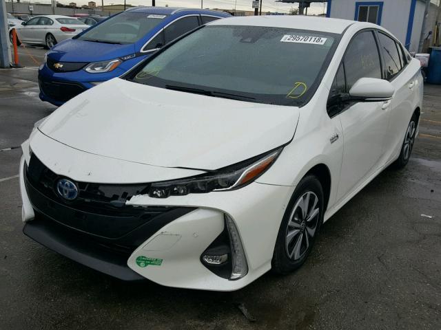 JTDKARFP7H3021811 - 2017 TOYOTA PRIUS PRIM თეთრი ფოტო 2