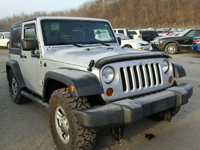 1J4FA24149L752196 - 2009 JEEP WRANGLER X SILVER photo 1