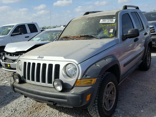 1J4GK38K95W683198 - 2005 JEEP LIBERTY RE GRAY photo 2