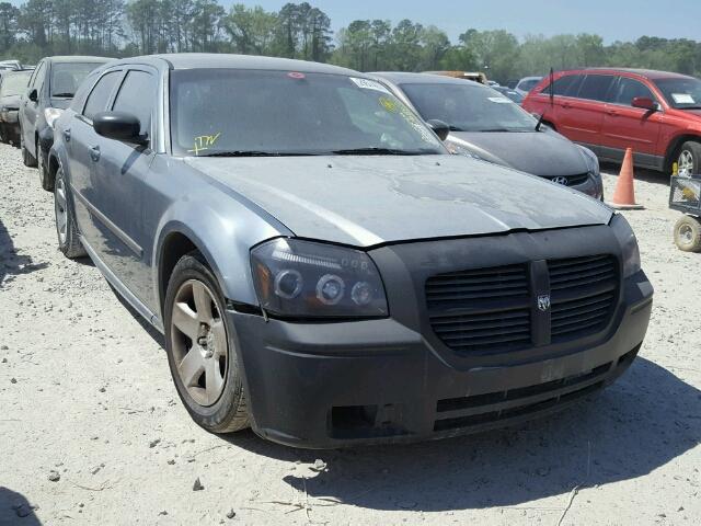 2D4FV47T86H317101 - 2006 DODGE MAGNUM SE SILVER photo 1