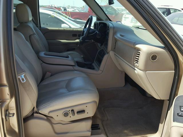 3GNEC16Z15G146877 - 2005 CHEVROLET SUBURBAN C BEIGE photo 5