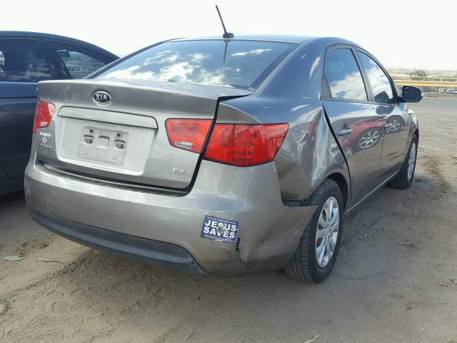 KNAFU4A29A5813280 - 2010 KIA FORTE EX CHARCOAL photo 4