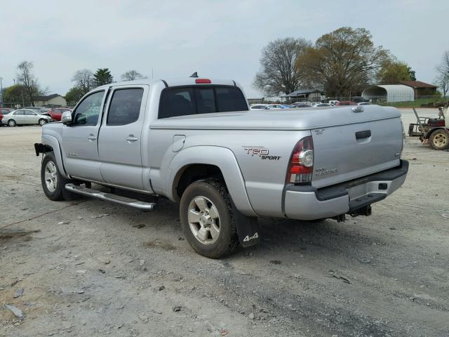 3TMMU4FN6CM048927 - 2012 TOYOTA TACOMA DOU SILVER photo 3