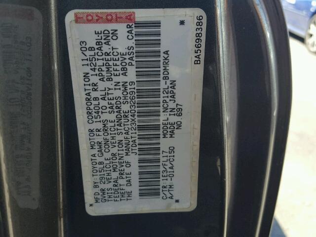 JTDAT123X40326919 - 2004 TOYOTA ECHO GRAY photo 10