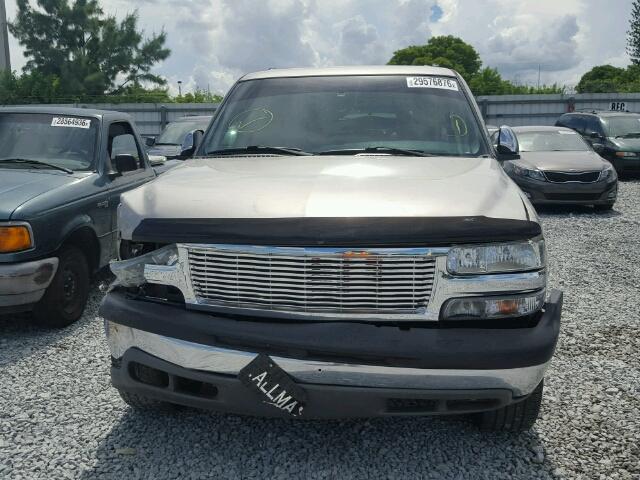 3GNEC16Z73G238492 - 2003 CHEVROLET C1500 SUBU TAN photo 10