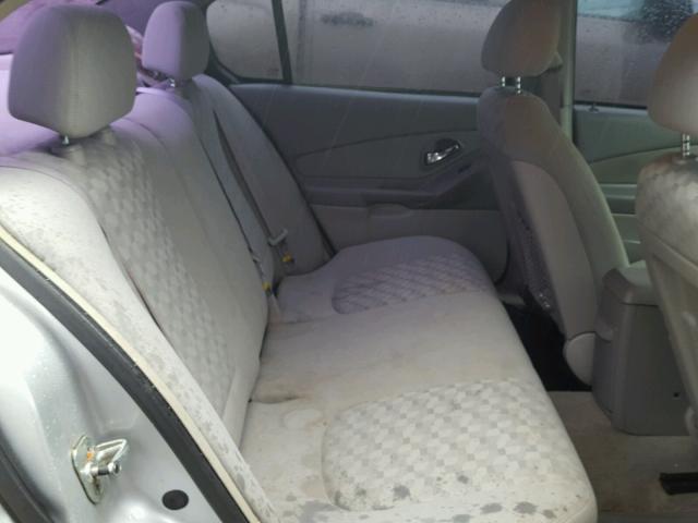 1G1ZT528X5F127429 - 2005 CHEVROLET MALIBU LS 银色 照片 6