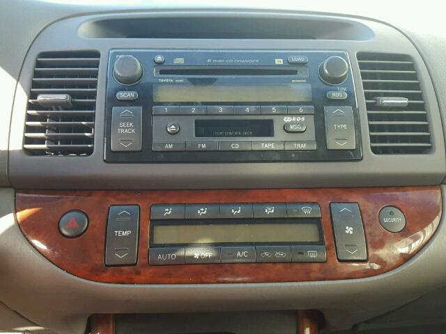 JTDBE30K320051024 - 2002 TOYOTA CAMRY LE 绿色 照片 9