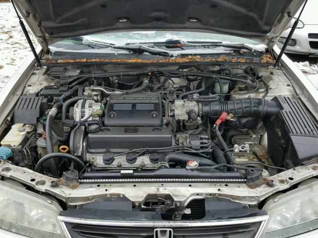 1HGCE6643VA018510 - 1997 HONDA ACCORD LX GOLD photo 7