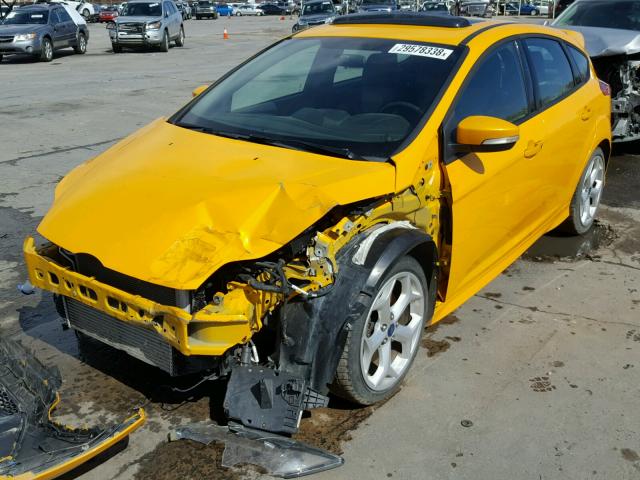 1FADP3L90DL126572 - 2013 FORD FOCUS ST YELLOW photo 2