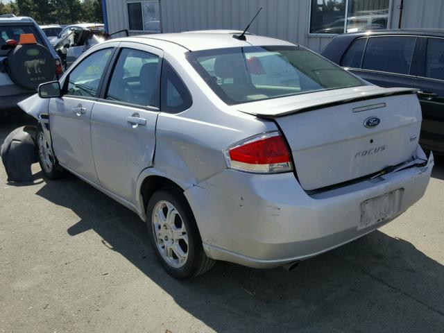 1FAHP35N08W238174 - 2008 FORD FOCUS SE SILVER photo 3