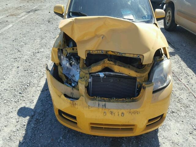 KL1TD56648B093140 - 2008 CHEVROLET AVEO BASE Jaune photo 10