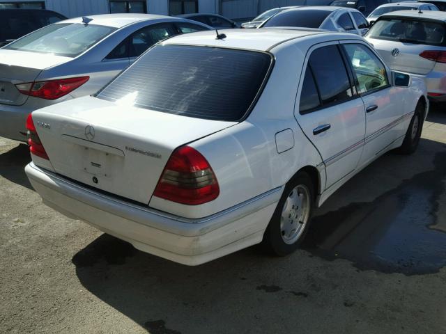 WDBHA24G8YA847498 - 2000 MERCEDES-BENZ C 230 WHITE photo 4