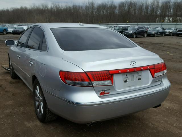 KMHFC46FX9A381606 - 2009 HYUNDAI AZERA SE SILVER photo 3