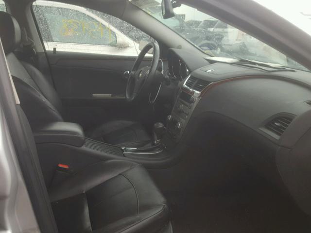 1G1ZG5E77CF281178 - 2012 CHEVROLET MALIBU LTZ 银色 照片 5