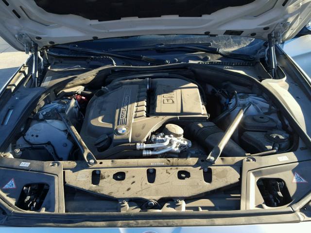 WBAFU7C59BC876417 - 2011 BMW 535 XI Argent photo 7