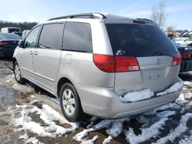 5TDZA23CX5S222877 - 2005 TOYOTA SIENNA CE SILVER photo 3