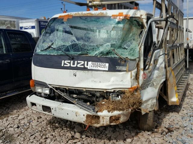 JALC4B14347010113 - 2004 ISUZU NPR WHITE photo 9