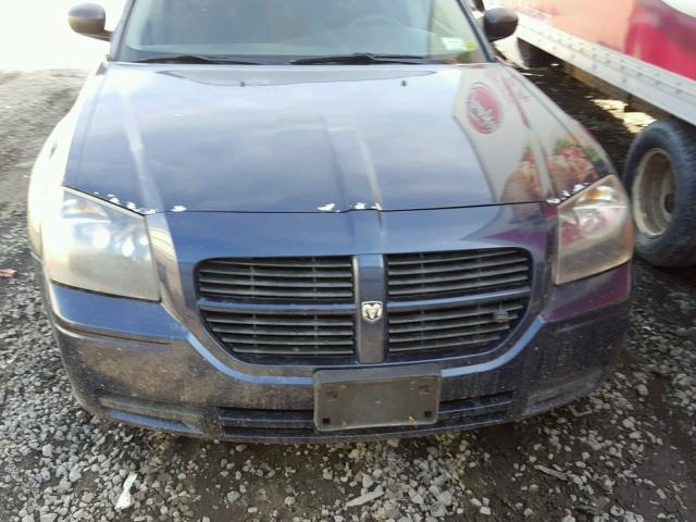 2D4FV48T75H554756 - 2005 DODGE MAGNUM SE BLUE photo 7