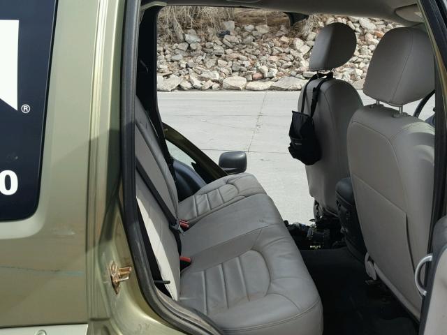 1J4GL38K14W188814 - 2004 JEEP LIBERTY RE GREEN photo 6