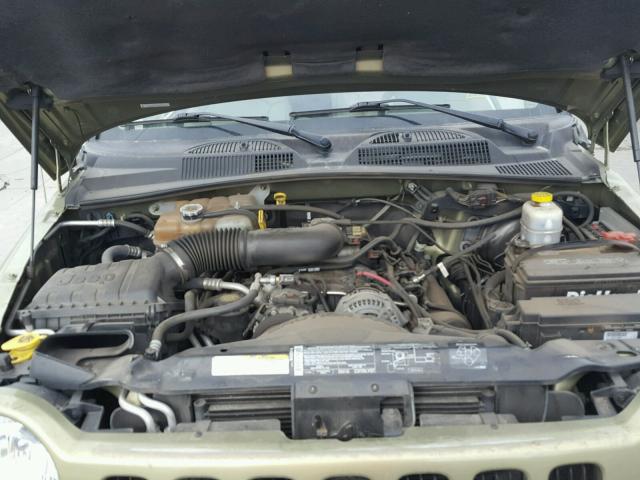 1J4GL38K14W188814 - 2004 JEEP LIBERTY RE GREEN photo 7