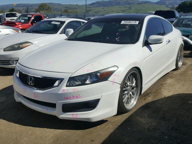 1HGCS2B85AA008386 - 2010 HONDA ACCORD EXL WHITE photo 2