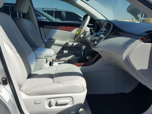 4T1BK3DB5BU434423 - 2011 TOYOTA AVALON BAS SILVER photo 5