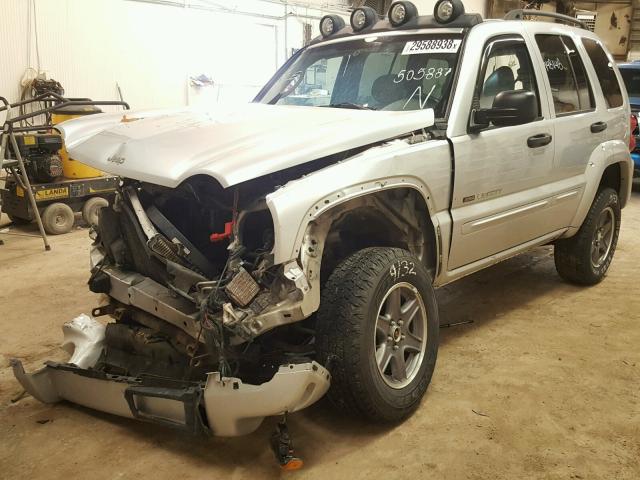 1J4GL38K63W505887 - 2003 JEEP LIBERTY RE SILVER photo 2