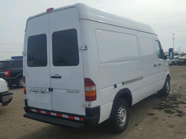 WD0PD644665966567 - 2006 DODGE SPRINTER 2 WHITE photo 4