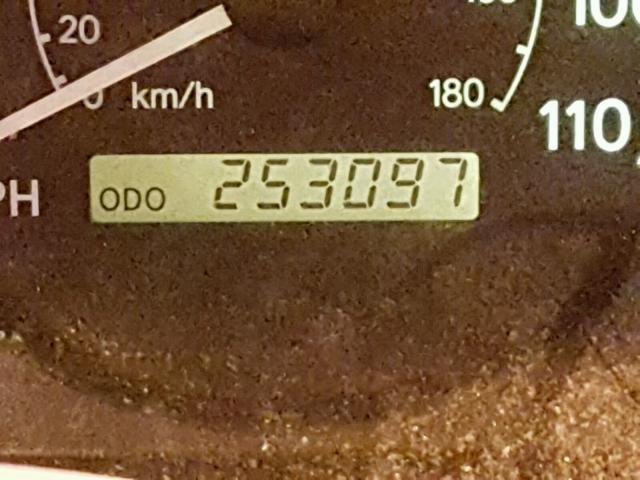 1Y1SK5487YZ408952 - 2000 CHEVROLET GEO PRIZM 银色 照片 8