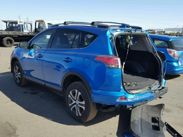 JTMZFREV9HJ111845 - 2017 TOYOTA RAV4 LE BLUE photo 3