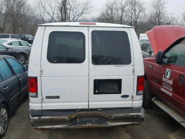 1FTNE2429XHB79701 - 1999 FORD ECONOLINE WHITE photo 9