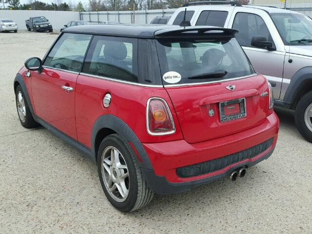 WMWMF7C53ATX41627 - 2010 MINI COOPER S RED photo 3