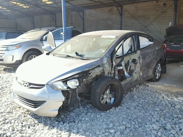 KMHDH4AE8DU582127 - 2013 HYUNDAI ELANTRA SILVER photo 2