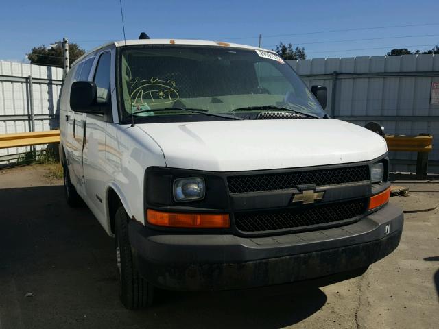 1GCGG25V461173629 - 2006 CHEVROLET EXPRESS G2 WHITE photo 1