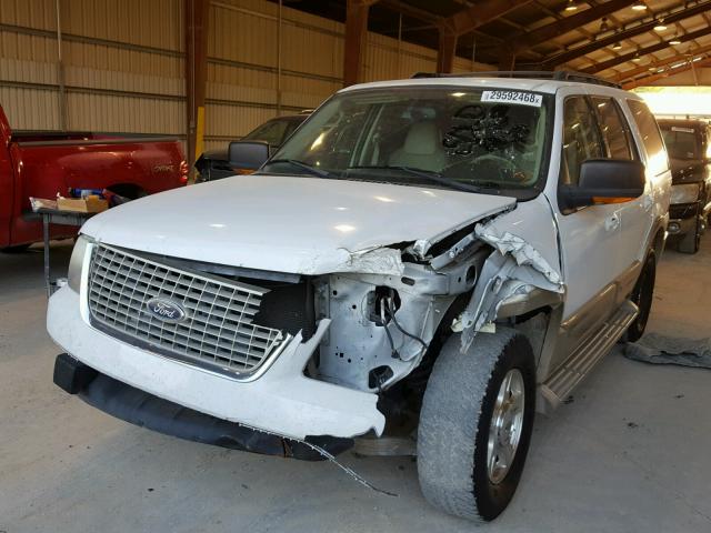 1FMPU17596LA36637 - 2006 FORD EXPEDITION WHITE photo 2