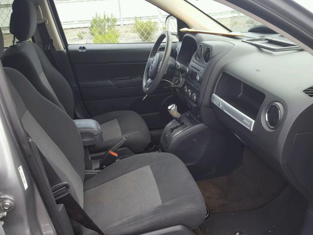 1C4NJCBB9ED890033 - 2014 JEEP COMPASS SP GRAY photo 5