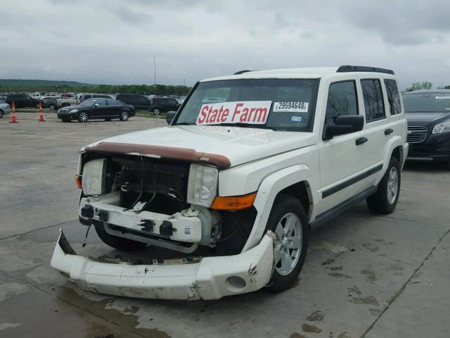 1J8HG48K56C161973 - 2006 JEEP COMMANDER WHITE photo 2