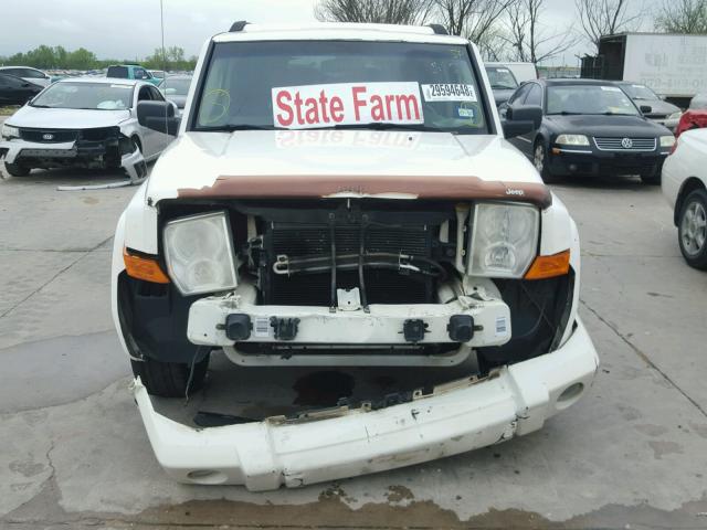1J8HG48K56C161973 - 2006 JEEP COMMANDER WHITE photo 9