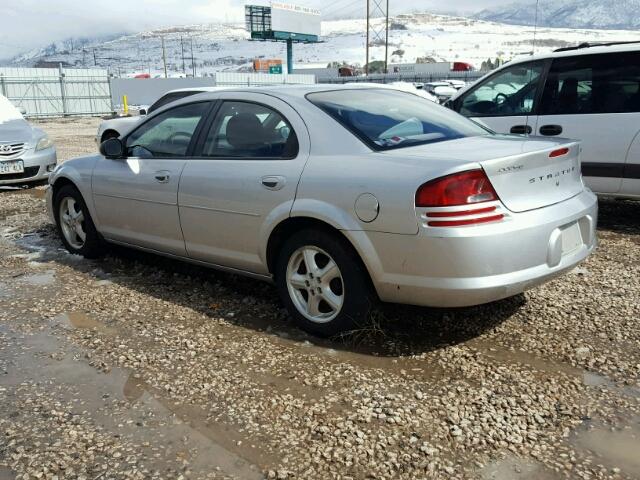 1B3EL46X95N666942 - 2005 DODGE STRATUS SX SILVER photo 3