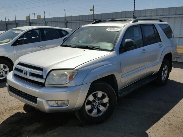 JTEZU14R040020938 - 2004 TOYOTA 4RUNNER SR SILVER photo 2