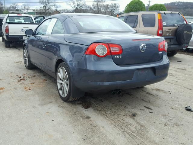 WVWDA71F27V028678 - 2007 VOLKSWAGEN EOS 2.0T S GRAY photo 3