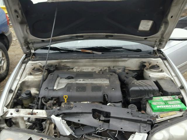 KMHDN46D64U851444 - 2004 HYUNDAI ELANTRA GL SILVER photo 7