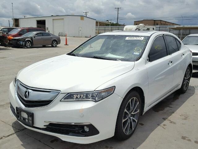 19UUB3F7XFA001551 - 2015 ACURA TLX WHITE photo 2