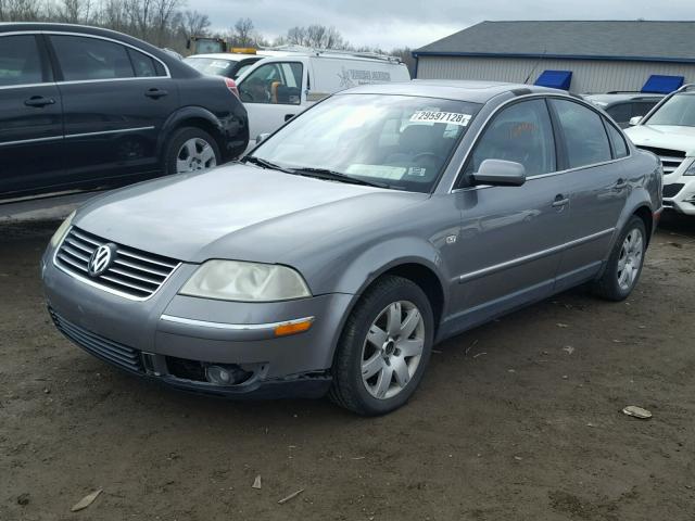 WVWTH63B02P119490 - 2002 VOLKSWAGEN PASSAT GLX 灰色 照片 2