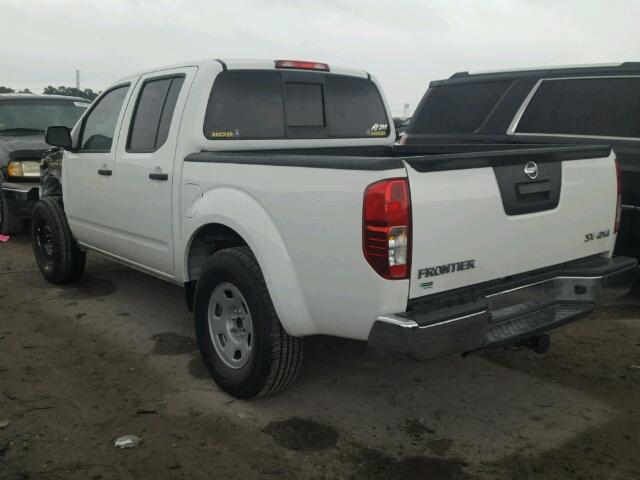 1N6AD0EV0GN754622 - 2016 NISSAN FRONTIER S WHITE photo 3