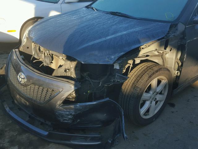 4T1BK46K08U067586 - 2008 TOYOTA CAMRY LE GRAY photo 9